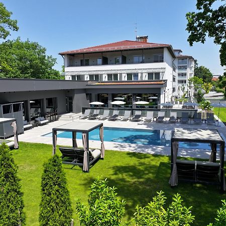 Aqua Blu Hotel Bad Füssing エクステリア 写真